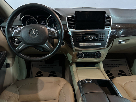 Mercedes-Benz M-Класс, 2011 года, пробег 313000 км