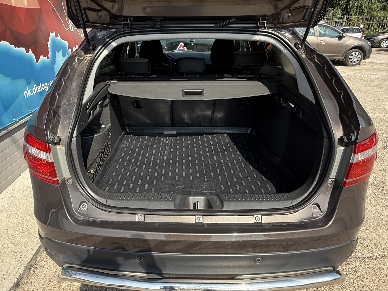 Lada (ВАЗ) Vesta Luxe Multimedia (2017-2019), 2019 года, пробег 76000 км