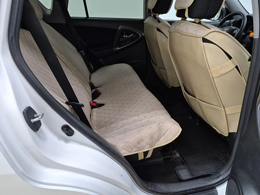 Toyota RAV4, 2011 года, пробег 191628 км