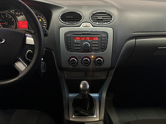 Ford Focus Comfort, 2010 года, пробег 242443 км