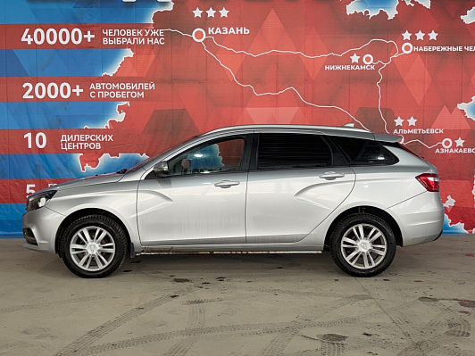 Lada (ВАЗ) Vesta Comfort (2017-2019), 2019 года, пробег 122000 км