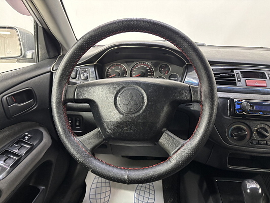 Mitsubishi Lancer, 2005 года, пробег 270000 км