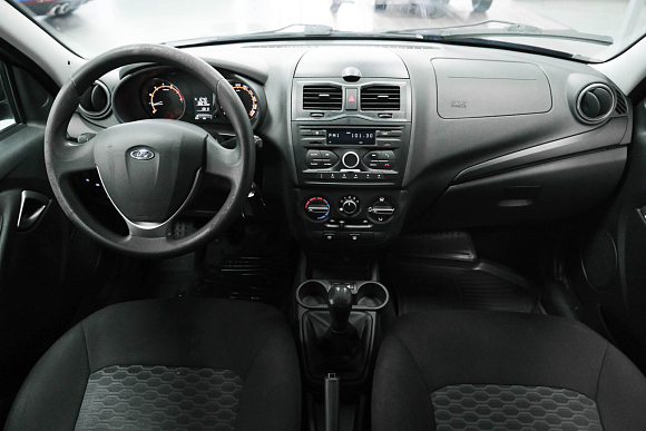 Lada (ВАЗ) Granta, 2019 года, пробег 66600 км