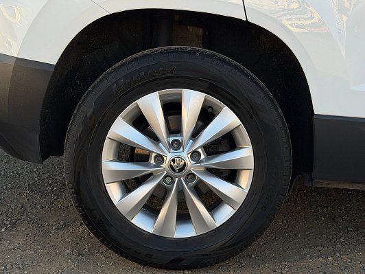 Skoda Karoq, 2022 года, пробег 80203 км