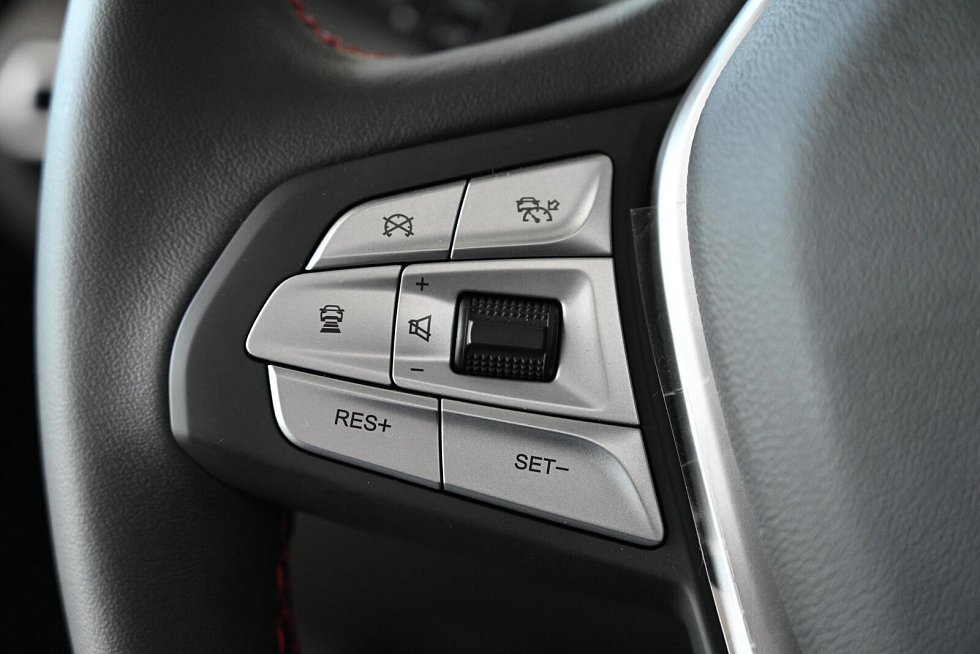 Changan Eado Plus Техно, серый