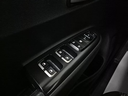 Kia Rio Luxe, 2019 года, пробег 102015 км