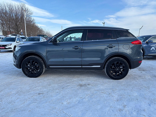 Geely Atlas Luxury, 2019 года, пробег 88317 км