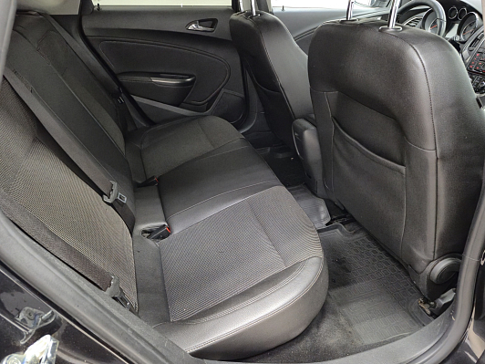 Opel Astra Cosmo, 2012 года, пробег 199928 км