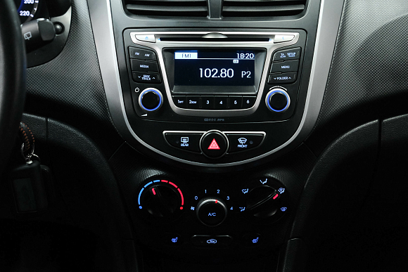 Hyundai Solaris Comfort, 2015 года, пробег 121000 км