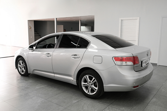 Toyota Avensis, 2009 года, пробег 211411 км
