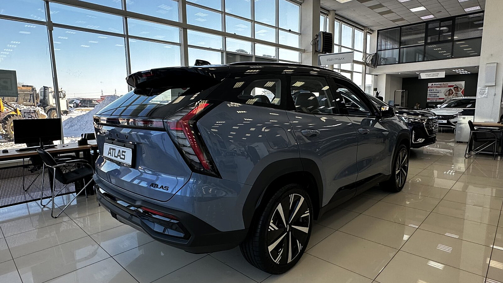 Geely Atlas Flagship Sport, синий
