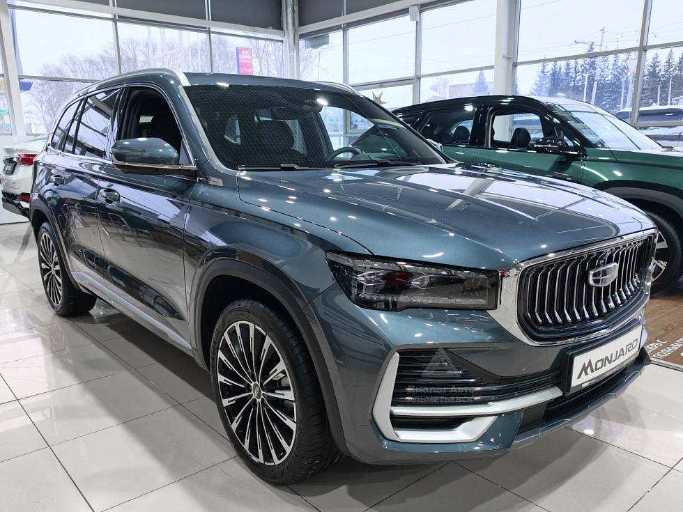 Geely Monjaro Флагман, серый