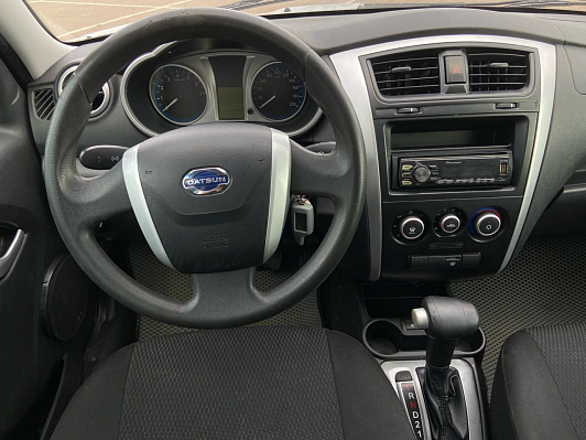 Datsun mi-DO Trust III, 2015 года, пробег 124708 км