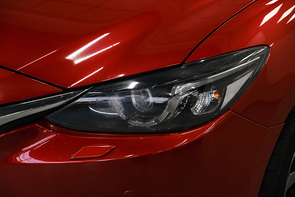 Mazda 6 Supreme, 2015 года, пробег 270000 км