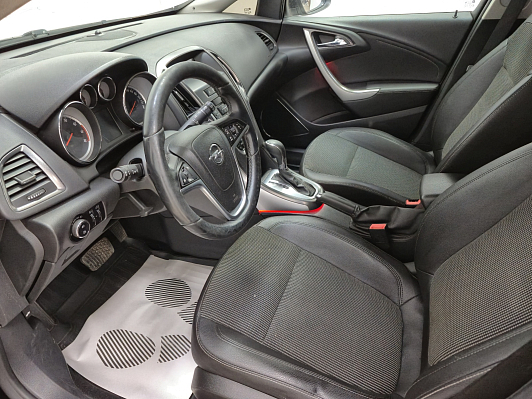 Opel Astra Cosmo, 2012 года, пробег 199928 км