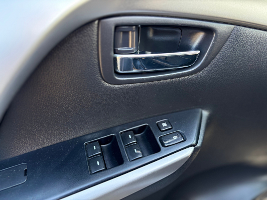 Mitsubishi Pajero Sport Intense, 2018 года, пробег 129609 км