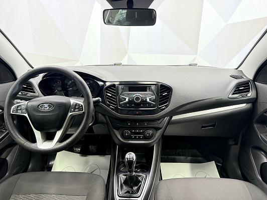 Lada (ВАЗ) Vesta Comfort, 2019 года, пробег 137000 км