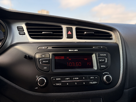 Kia Ceed Comfort, 2013 года, пробег 213905 км