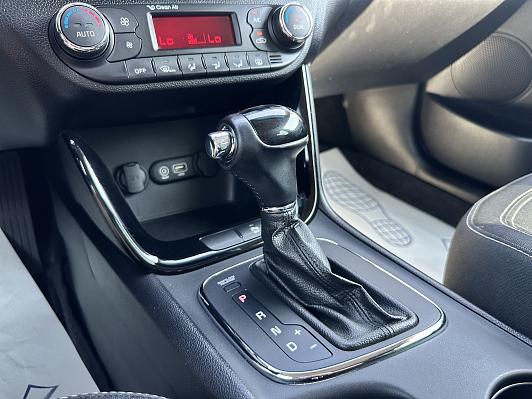 Kia Ceed Prestige, 2015 года, пробег 114000 км