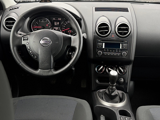 Nissan Qashqai SE, 2012 года, пробег 216570 км