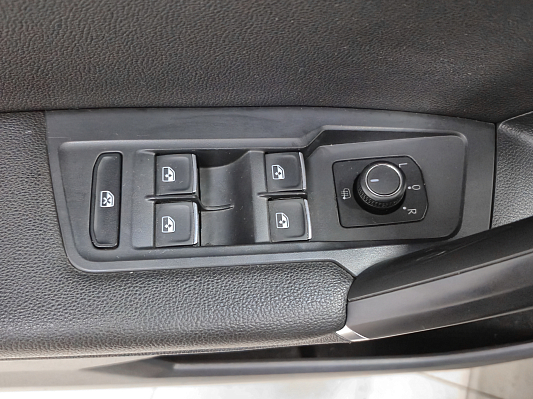 Volkswagen Tiguan, 2018 года, пробег 99560 км