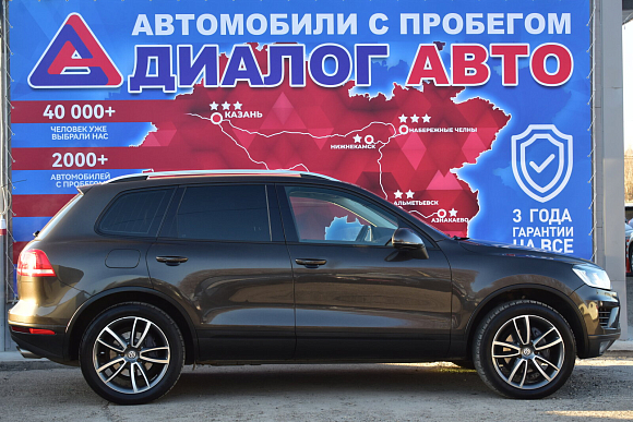 Volkswagen Touareg Business, 2015 года, пробег 277000 км