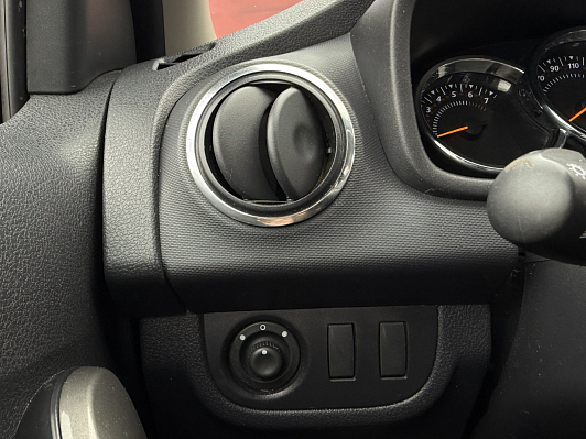 Renault Sandero Stepway Drive, 2020 года, пробег 96000 км