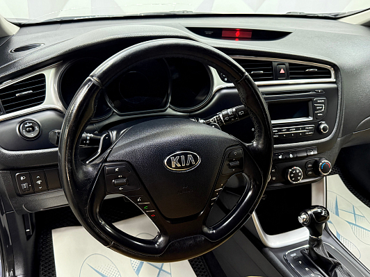 Kia Ceed Comfort, 2016 года, пробег 160950 км