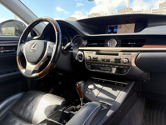 Lexus ES Premium, 2012 года, пробег 219788 км