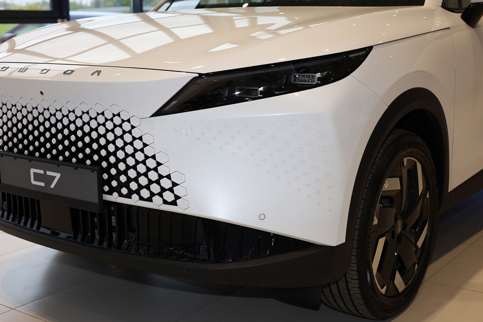 Omoda C7 Supreme, белый