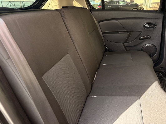 Renault Sandero Confort, 2014 года, пробег 132716 км