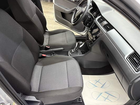 Skoda Rapid Hockey Edition Active, 2019 года, пробег 129146 км