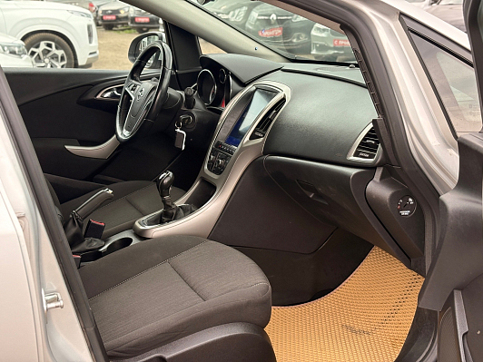 Opel Astra Enjoy, 2011 года, пробег 182000 км