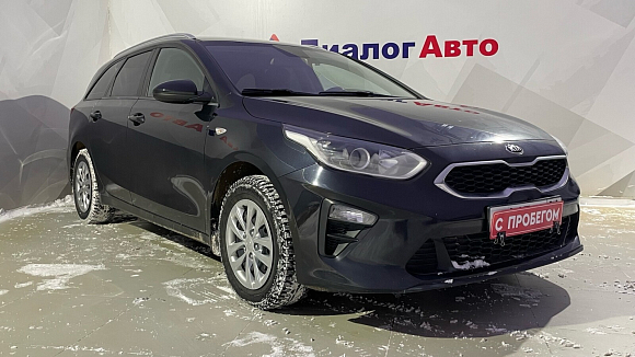 Kia Ceed Luxe, 2021 года, пробег 102400 км