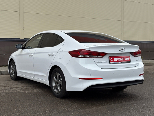 Hyundai Avante, 2018 года, пробег 128000 км