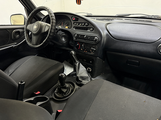 Chevrolet Niva LC, 2010 года, пробег 180400 км