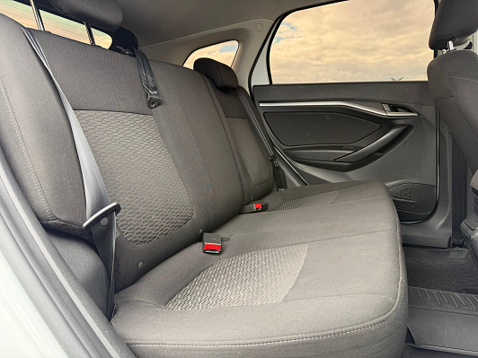Lada (ВАЗ) Vesta Luxe, 2021 года, пробег 172898 км