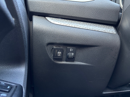 Lada (ВАЗ) Vesta Luxe Multimedia, 2019 года, пробег 197000 км