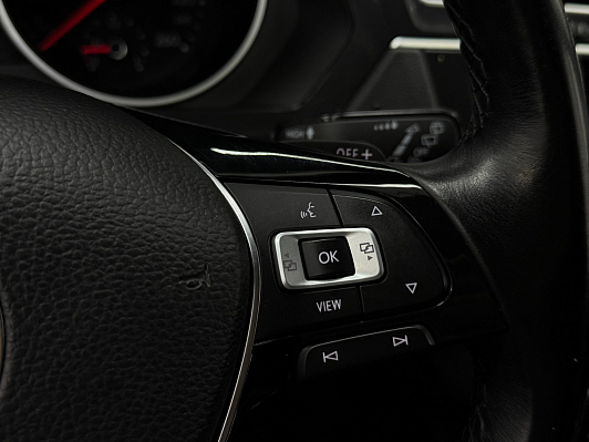 Volkswagen Tiguan, 2018 года, пробег 144000 км