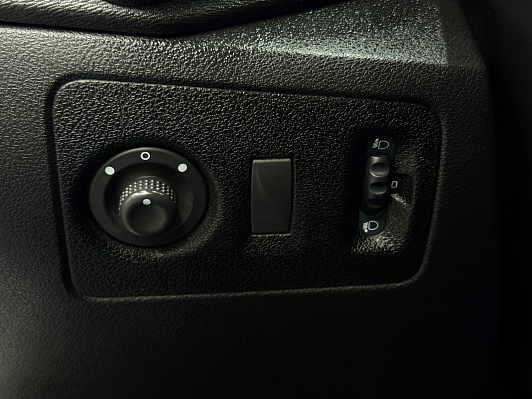 Lada (ВАЗ) XRAY Exclusive (2018), 2017 года, пробег 179484 км