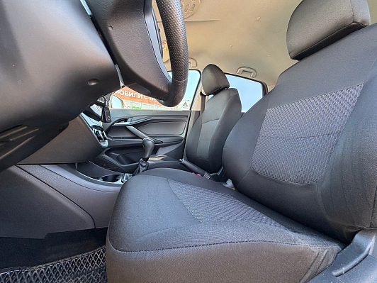 Lada (ВАЗ) Vesta Luxe Multimedia, 2019 года, пробег 124699 км