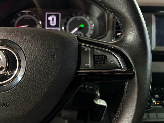 Skoda Karoq Ambition, 2020 года, пробег 136185 км