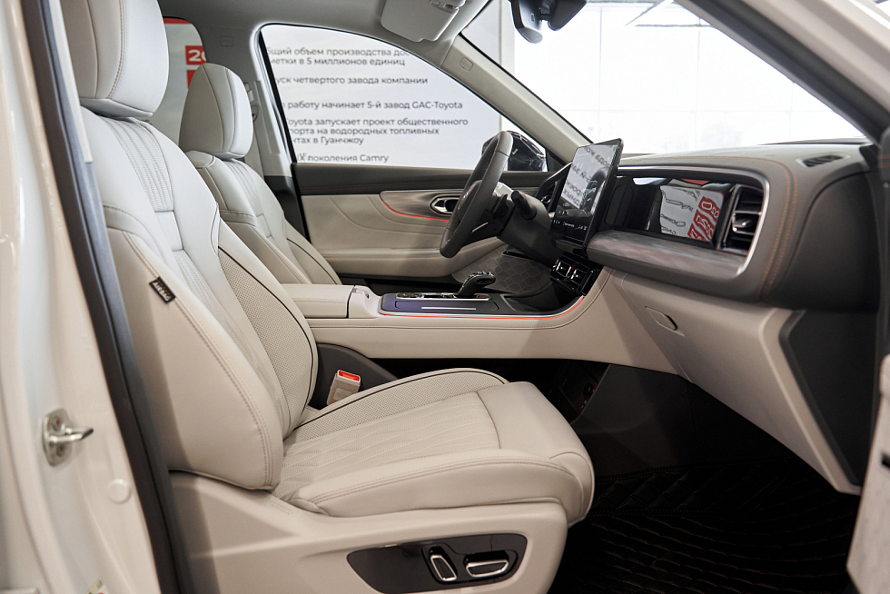 GAC GS8 GL (5 мест), белый