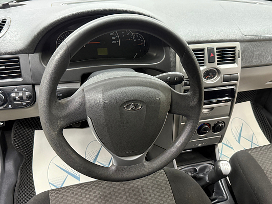 Lada (ВАЗ) Priora, 2013 года, пробег 126281 км