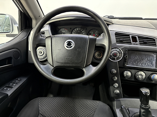 SsangYong Kyron Original, 2013 года, пробег 215000 км