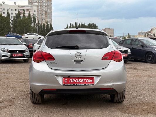 Opel Astra Enjoy, 2011 года, пробег 182000 км
