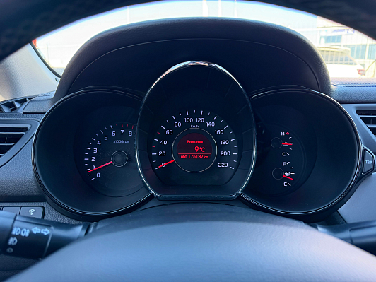 Kia Rio, 2014 года, пробег 175089 км