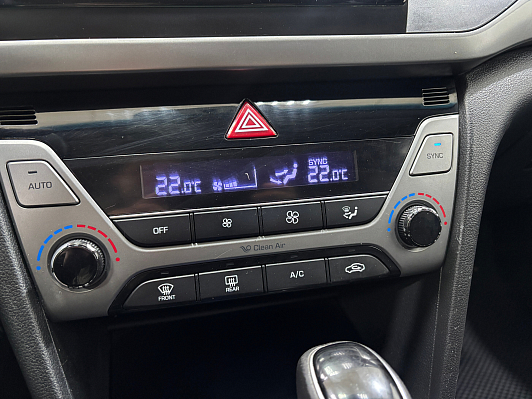 Hyundai Elantra Comfort + Style + High-Tech, 2016 года, пробег 193268 км