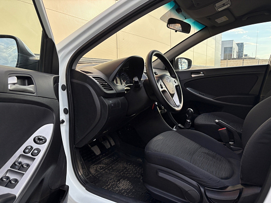 Hyundai Solaris Comfort, 2016 года, пробег 100500 км