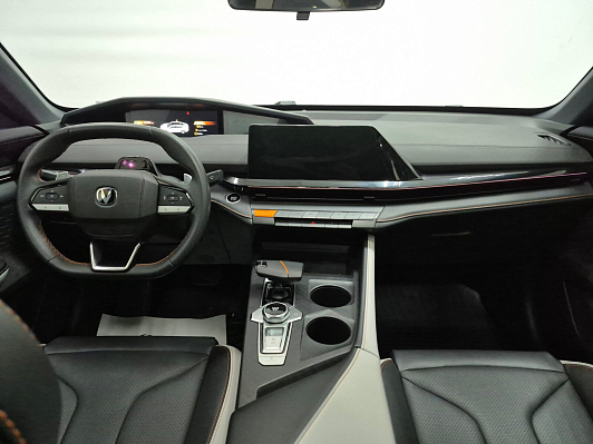 Changan UNI-V DLX, 2024 года, пробег 19851 км
